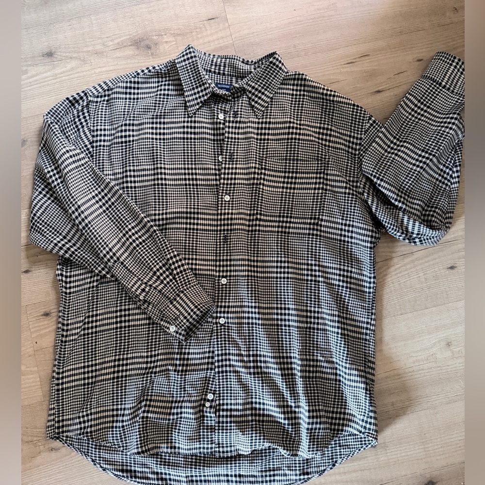 McKenzie Tribe Men’s shirt size XL Vintage